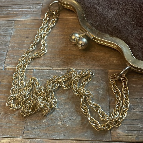 Vintage Triangle New York Suede Frame Purse🖤 - Picture 10 of 12